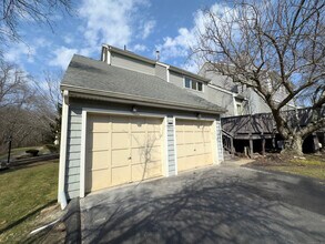 172 Turtle Bay Dr in Branford, CT - Building Photo - Building Photo