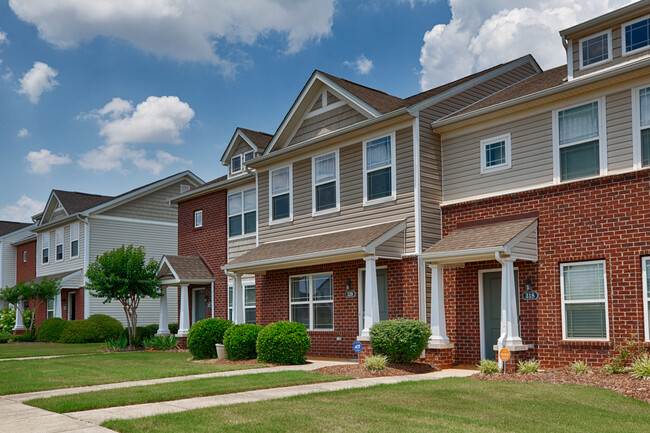 320 Falling Water Ln SW in Madison, AL - Building Photo - Building Photo