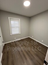 6305 N Highland Ave in Kansas City, MO - Building Photo - Building Photo