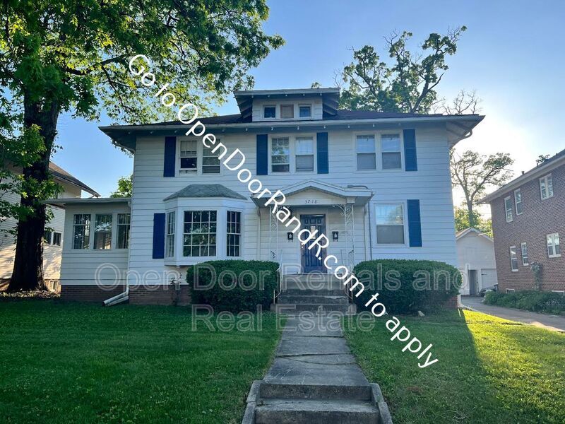 3718 S Wayne Ave Photo