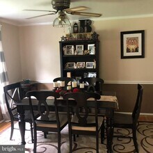 7532 Buena Vista Terrace in Rockville, MD - Building Photo - Building Photo