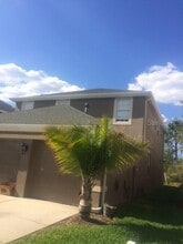 9114 Oak Pride Ct in Tampa, FL - Building Photo - Building Photo
