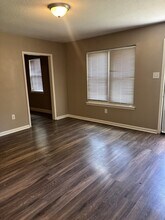 5204 Breckenwood Dr in Memphis, TN - Building Photo - Building Photo