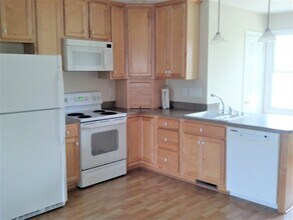 49730 Diamond Ln, Unit Garage Apt Utilities Incl in Dameron, MD - Building Photo - Building Photo