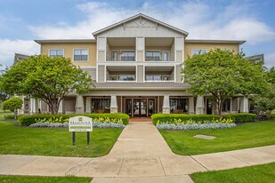 Mariposa at River Bend 55+ Apartment Homes