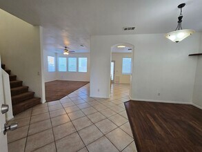 7629 Eclat Ct in Las Vegas, NV - Building Photo - Building Photo