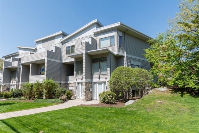 769 Heath St in Brookline, MA - Building Photo - Building Photo