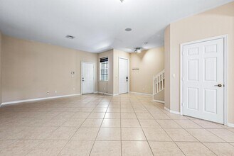 4981 Bonsai Cir in Palm Beach Gardens, FL - Building Photo - Building Photo