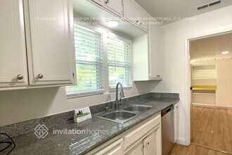 3096 Yellowstone Ln in Sacramento, CA - Building Photo - Building Photo