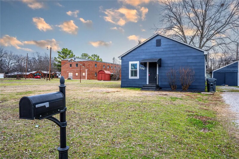 706 K St NW in Ardmore, OK - Building Photo