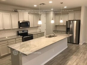 18240 W Carlota Ln in Surprise, AZ - Foto de edificio - Building Photo