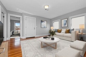 129 Lynnway, Unit 3 in Revere, MA - Building Photo - Building Photo