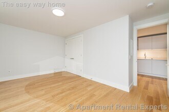 162 Summer St in Somerville, MA - Building Photo - Building Photo