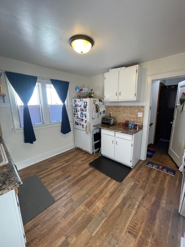 3619 N Morris Blvd in Shorewood, WI - Building Photo - Building Photo