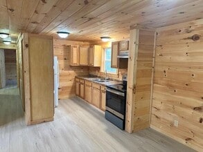 282 Co Rd 22 in Calhoun, TN - Foto de edificio - Building Photo