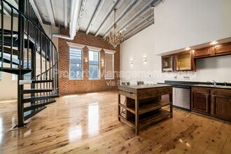 110 N 3rd St in Columbus, OH - Building Photo - Building Photo