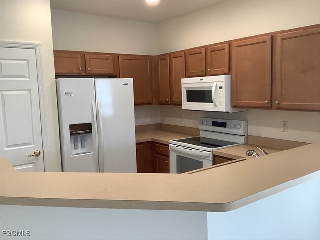 11746 Eros Rd in Lehigh Acres, FL - Building Photo - Building Photo