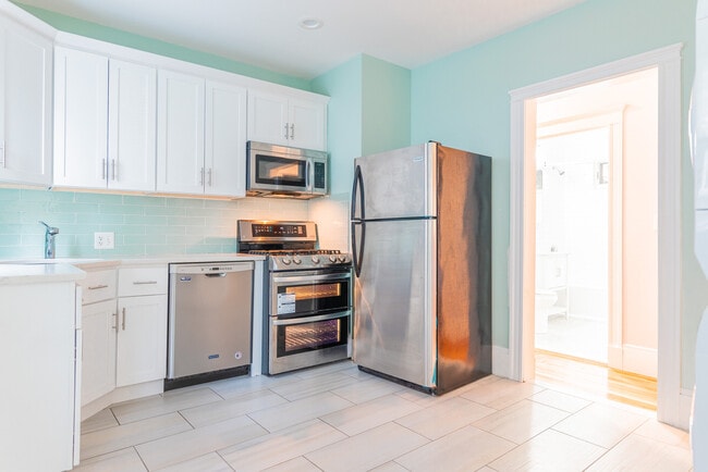 11 Atkins St, Unit 1, Unit 1