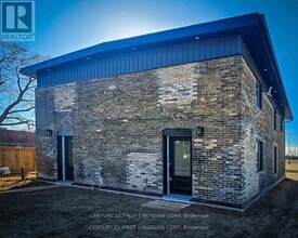 857 Dundas St in London, ON - Building Photo - Building Photo