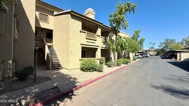 1880 E Morten Ave in Phoenix, AZ - Building Photo - Building Photo