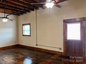 235 E Main St in Lincolnton, NC - Building Photo - Building Photo