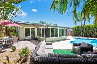 8 NE 29th St in Fort Lauderdale, FL - Building Photo - Building Photo