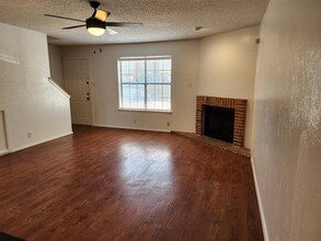 716 W Mulberry St in Denton, TX - Building Photo - Building Photo