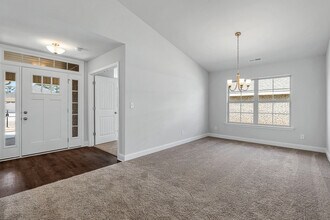 201 Abercorn Dr in Madison, AL - Building Photo - Building Photo