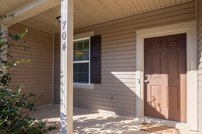 704 Red Cedar Ct in Grovetown, GA - Building Photo - Building Photo