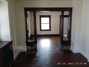 244 Knower St in Toledo, OH - Building Photo - Building Photo