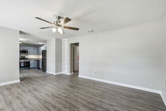 786 S 6th St in Jesup, GA - Building Photo - Building Photo