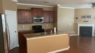10013 Juniper Trace Drive in Charlotte, NC - Building Photo - Building Photo
