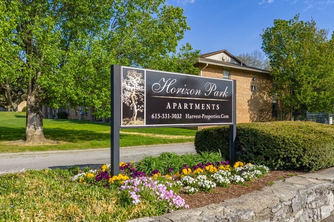 Horizon Park Apartments in Nashville, TN - Foto de edificio - Building Photo