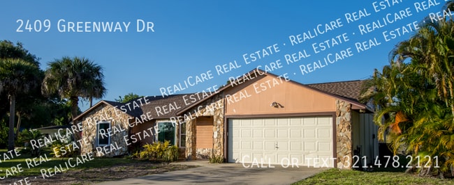 property at 2409 Greenway Dr