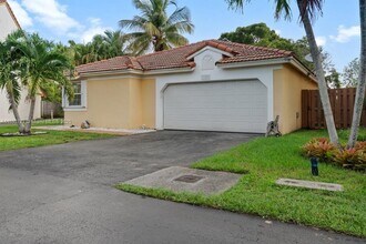 11221 SW 149th Pl in Miami, FL - Building Photo - Building Photo