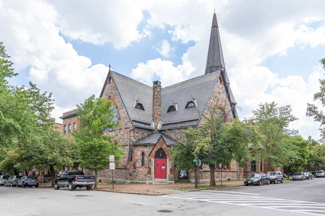 Strawbridge Apartments in Baltimore, MD - Building Photo