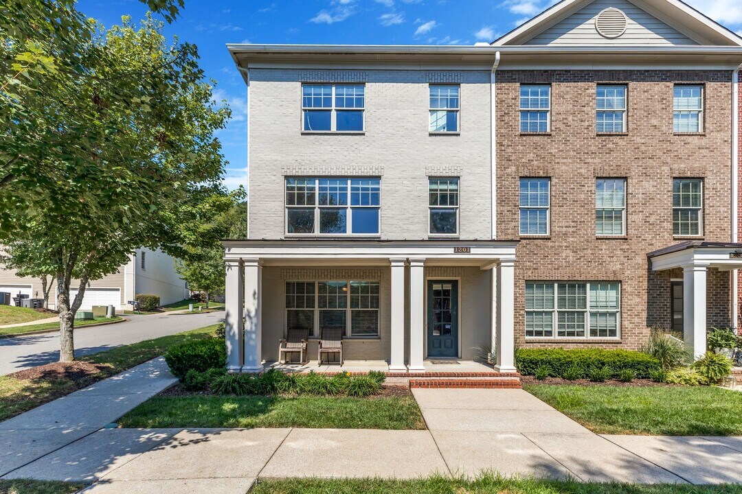 1201 Moher Blvd in Franklin, TN - Building Photo