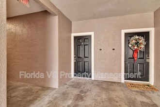 3315 Parkchester Square Blvd in Orlando, FL - Building Photo - Building Photo