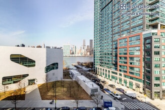 4-75-75 48th Ave in Queens, NY - Building Photo - Building Photo