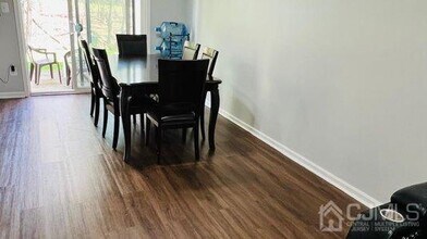 2804 Cricket Cir in Edison, NJ - Building Photo - Building Photo