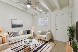 The Parker at Hyde Park in Austin, TX - Building Photo