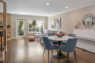 8314 Grenoble St in Los Angeles, CA - Building Photo - Building Photo