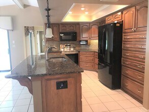 87 Oak Village Blvd in Homosassa, FL - Building Photo - Building Photo