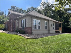 13 Parkridge Dr in Bella Vista, AR - Building Photo - Building Photo