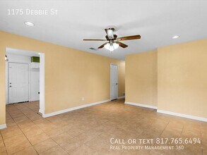 1175 Debbie Dr in Fort Worth, TX - Building Photo - Building Photo