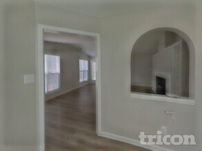 722 Foxborough Rd in Charlotte, NC - Building Photo - Building Photo