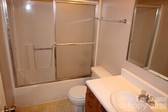 72 Windwood Dr in Columbus, NC - Building Photo - Building Photo