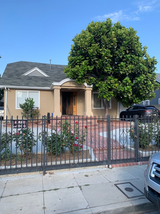 property at 766 N Alexandria Ave