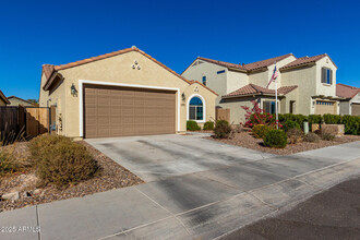 6492 W Sonoma Way in Florence, AZ - Building Photo - Building Photo