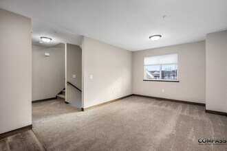 3015 Eldorado Blvd in Eau Claire, WI - Building Photo - Building Photo